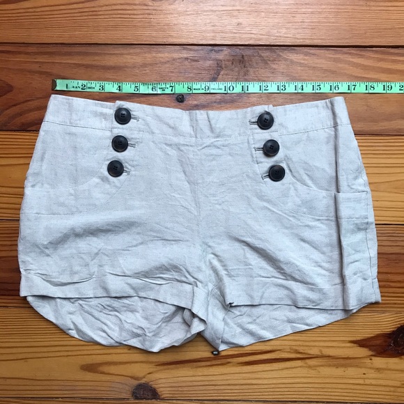 Forever 21 Beige Linen Side Button Shorts, EUC, L - Picture 5 of 10